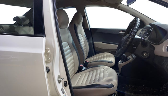 2015 Hyundai Xcent S 1.2, Petrol, Manual, 37,061 km, Right Side Front Door Cabin