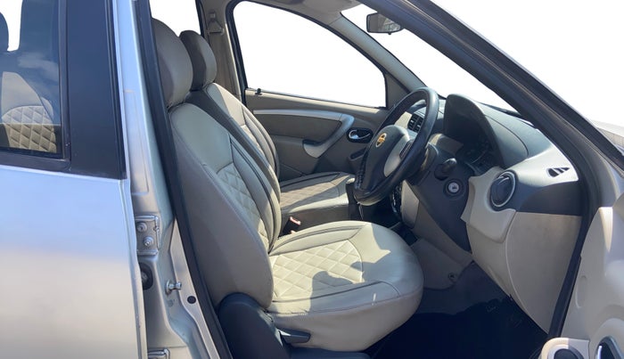 2014 Nissan Terrano XL (D), Diesel, Manual, 79,856 km, Right Side Front Door Cabin