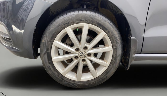 2018 Volkswagen Polo HIGHLINE PLUS 1.0 16 ALLOY, Petrol, Manual, 89,664 km, Left Front Wheel