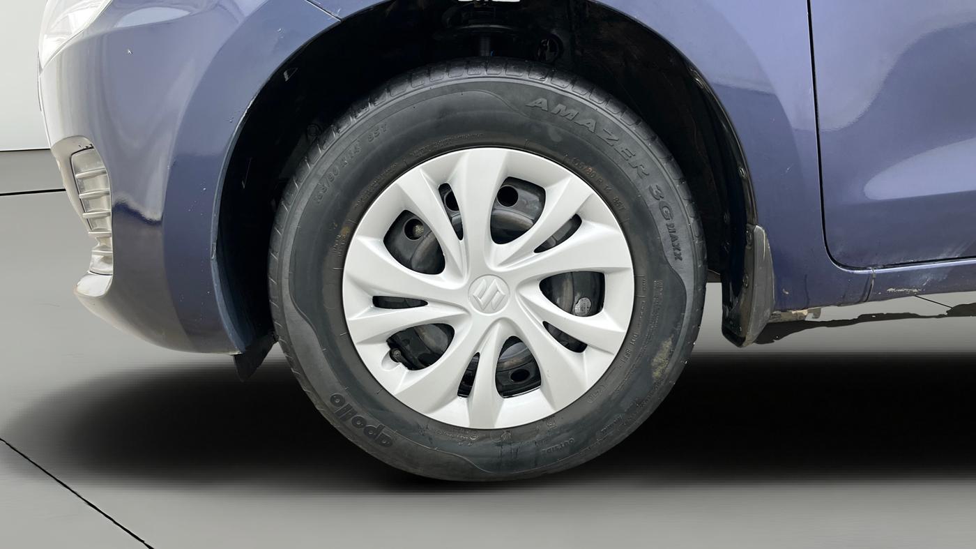 2018 Maruti Swift VXI, Petrol, Manual, 48,701 km, Left Front Wheel