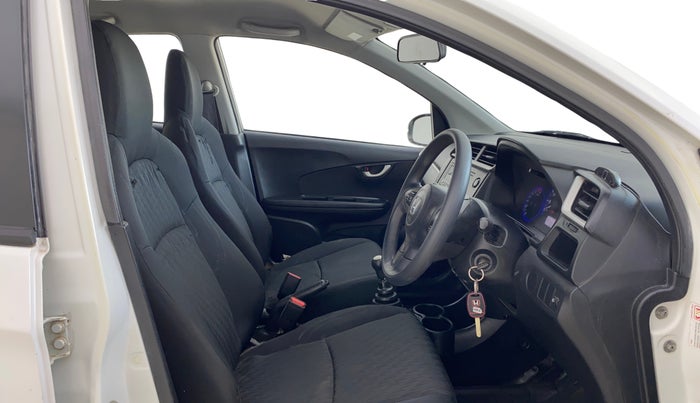 2017 Honda Brio VX MT, Petrol, Manual, 1,33,627 km, Right Side Front Door Cabin