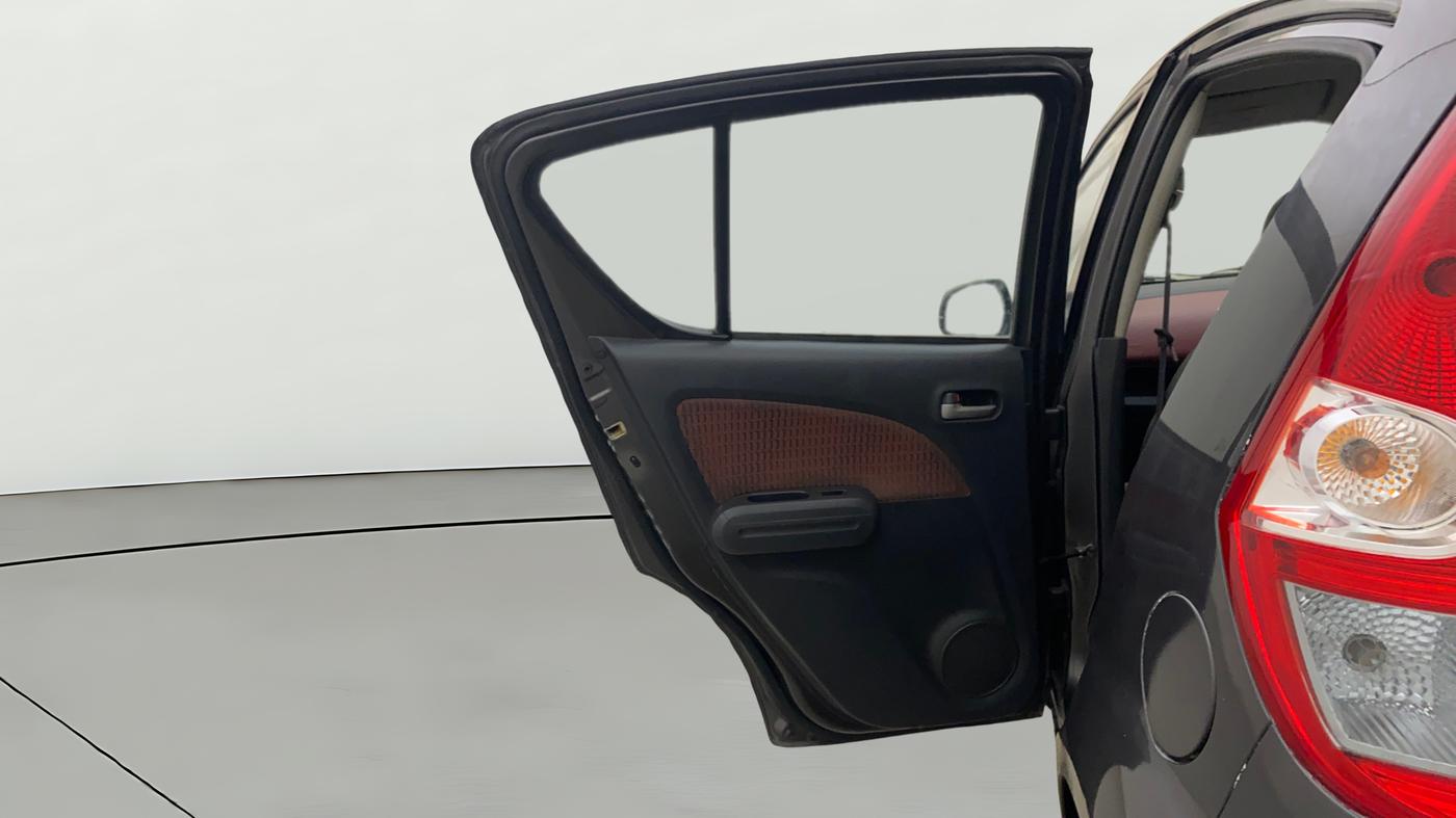 2015 Maruti Ritz ZXI, Petrol, Manual, 77,004 km, LHS Rear Door