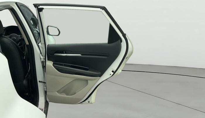 2020 KIA SONET HTX 1.0 IMT, Petrol, Manual, 90,951 km, RHS Rear Door