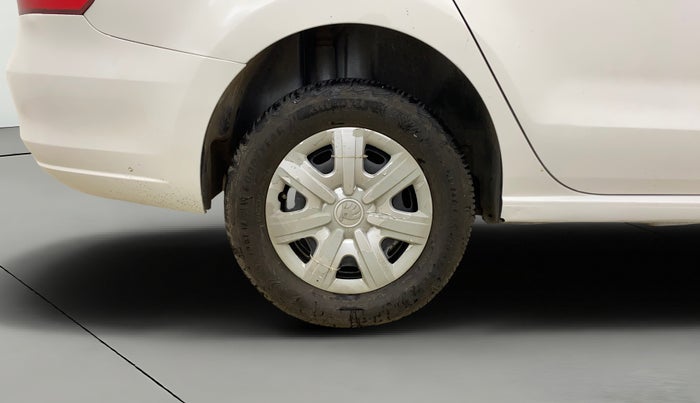 2014 Skoda Rapid 1.6 MPI AMBITION PLUS AT, Petrol, Automatic, 76,222 km, Right Rear Wheel