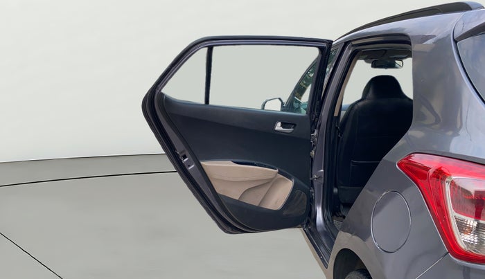 2017 Hyundai Grand i10 SPORTZ (O) 1.2 U2 CRDI, Diesel, Manual, 83,797 km, LHS Rear Door