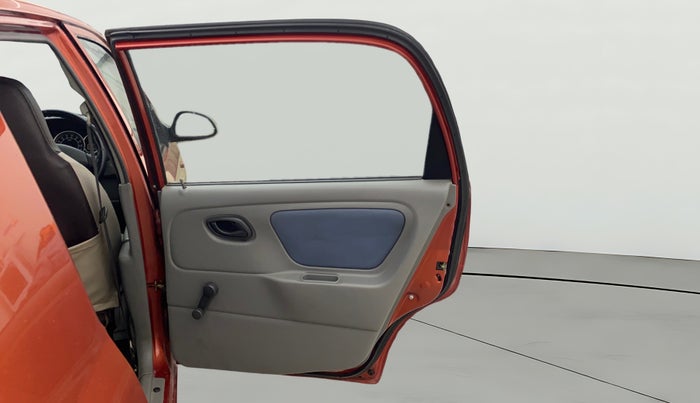 2014 Maruti Alto K10 VXI, Petrol, Manual, 65,833 km, RHS Rear Door