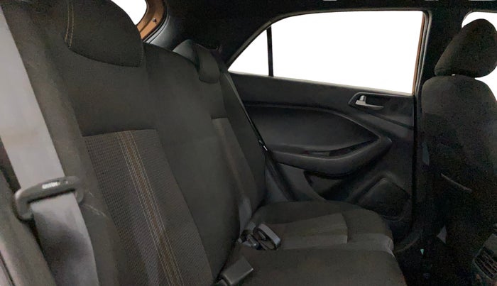 2018 Hyundai i20 Active 1.2 S, Petrol, Manual, 88,958 km, Right Side Rear Door Cabin