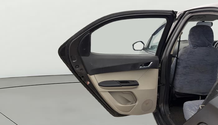 2022 Tata Tiago XZ PLUS CNG, CNG, Manual, 30,697 km, LHS Rear Door