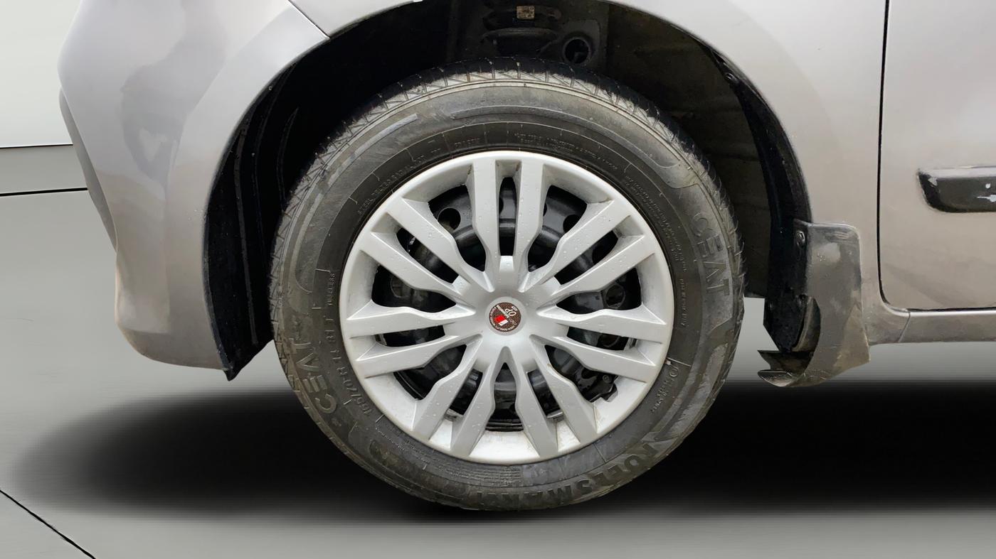 2023 Maruti Celerio VXI CNG, CNG, Manual, 27,901 km, Left Front Wheel