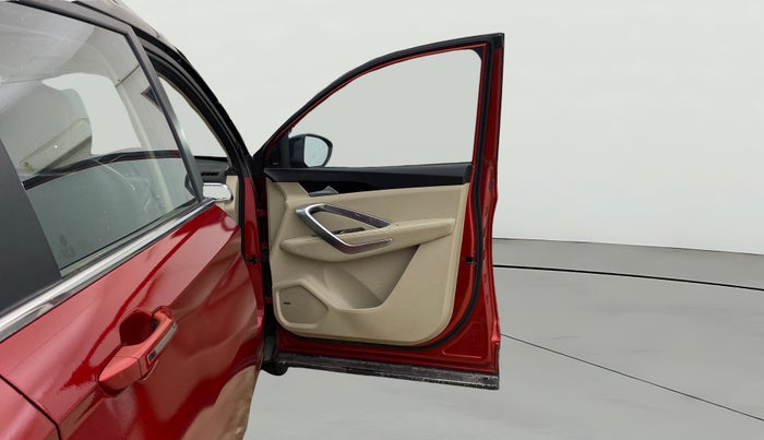 2021 MG HECTOR SHARP HYBRID 1.5 PETROL, Petrol, Manual, 17,022 km, RHS Front Door