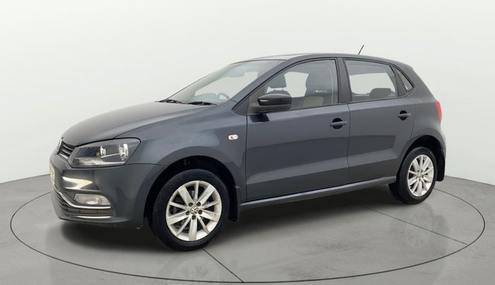 2015 Volkswagen Polo HIGHLINE1.2L, Petrol, Manual, 59,990 km, Left Front Diagonal