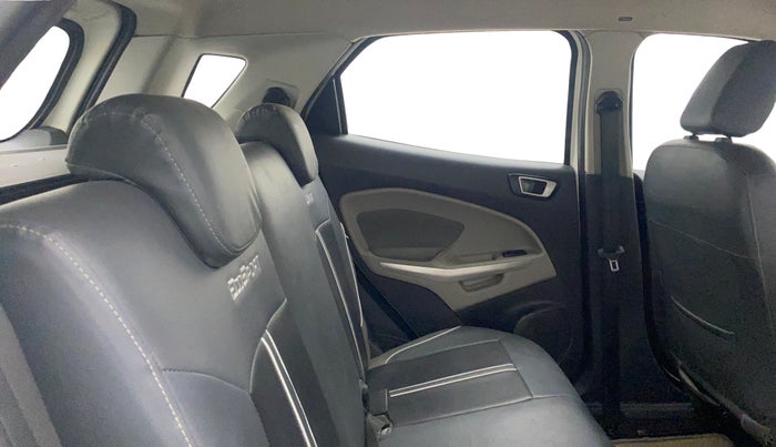 2014 Ford Ecosport TITANIUM 1.5L PETROL AT, Petrol, Automatic, 76,530 km, Right Side Rear Door Cabin