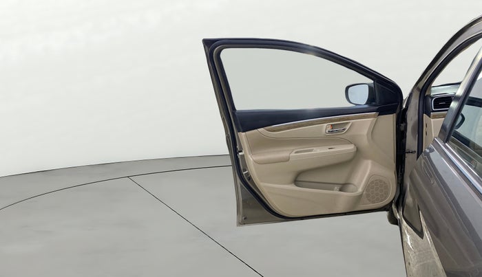 2020 Maruti Ciaz ALPHA 1.5 SHVS PETROL, Petrol, Manual, 40,659 km, LHS Front Door