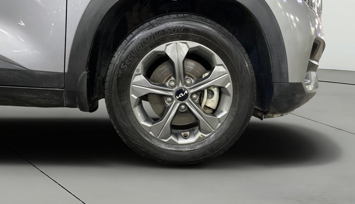 2021 KIA SELTOS HTK PLUS 1.5 IMT, Petrol, Manual, 34,081 km, Right Front Wheel