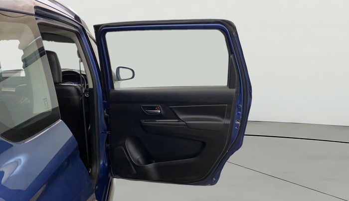 2019 Maruti XL6 ALPHA MT, Petrol, Manual, 29,872 km, RHS Rear Door