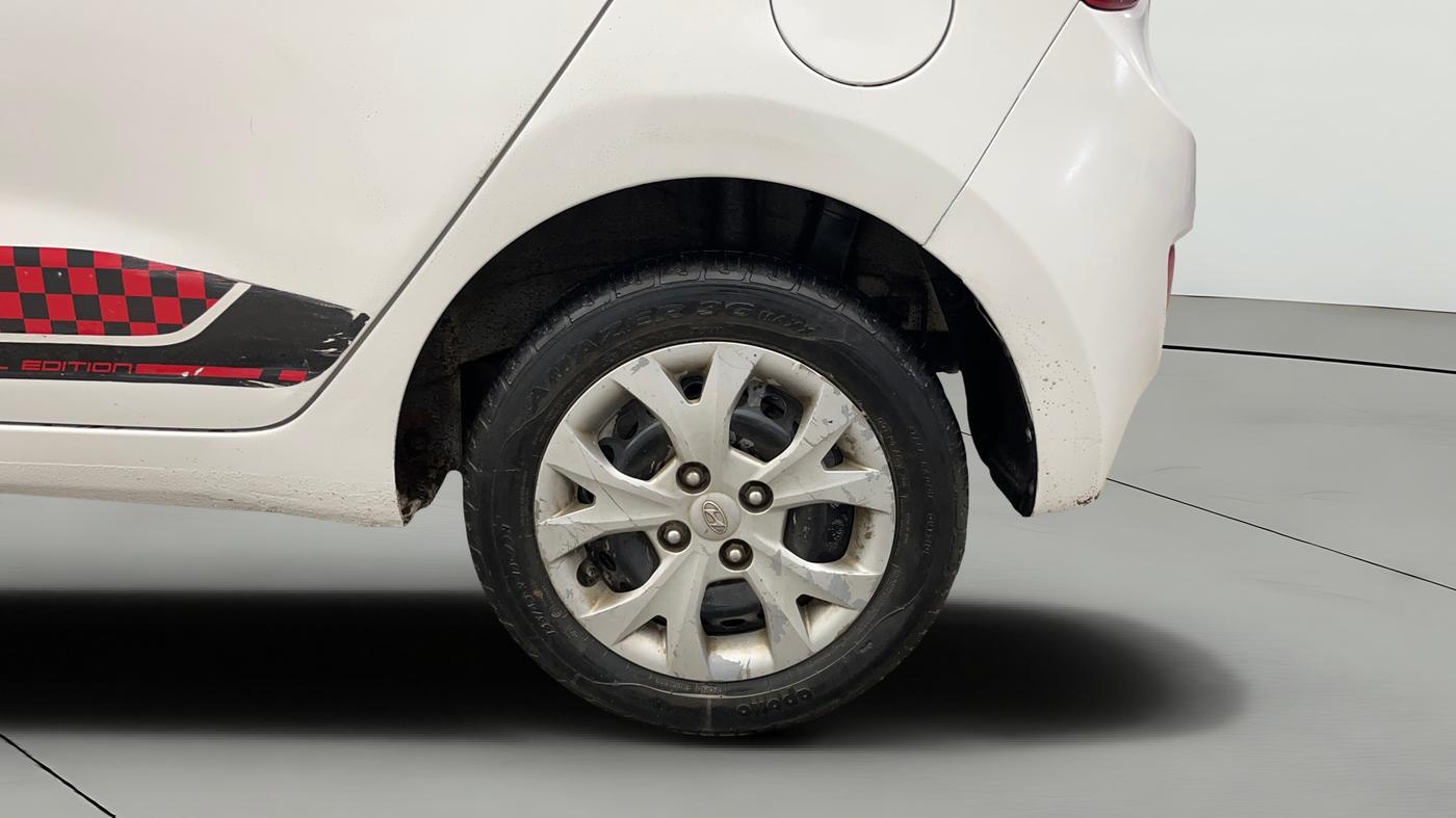 2016 Hyundai GRAND i10 PRIME T+ VTVT, Petrol, Manual, 64,609 km, Left Rear Wheel