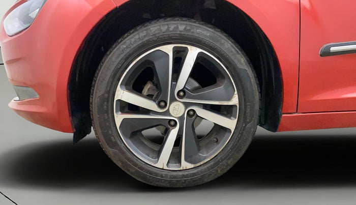 2020 Tata ALTROZ XZ PETROL, Petrol, Manual, 56,208 km, Left Front Wheel