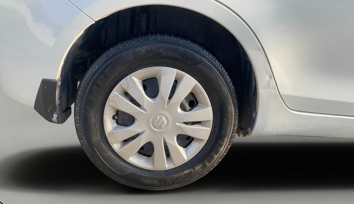 2013 Maruti Swift Dzire VDI, Diesel, Manual, 1,03,323 km, Right Rear Wheel