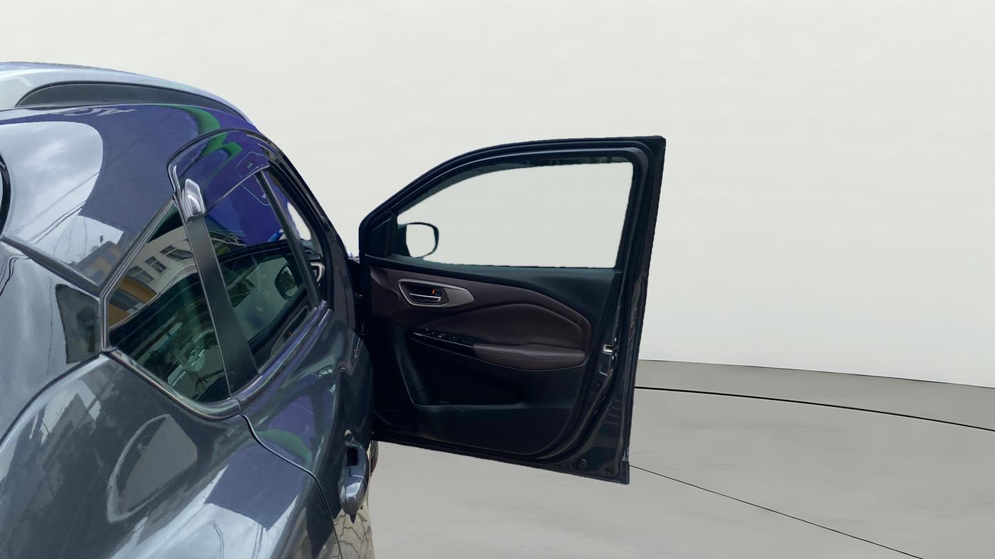 2024 Maruti FRONX ALPHA 1.0L TURBO 6 AT, Petrol, Automatic, 35,063 km, RHS Front Door