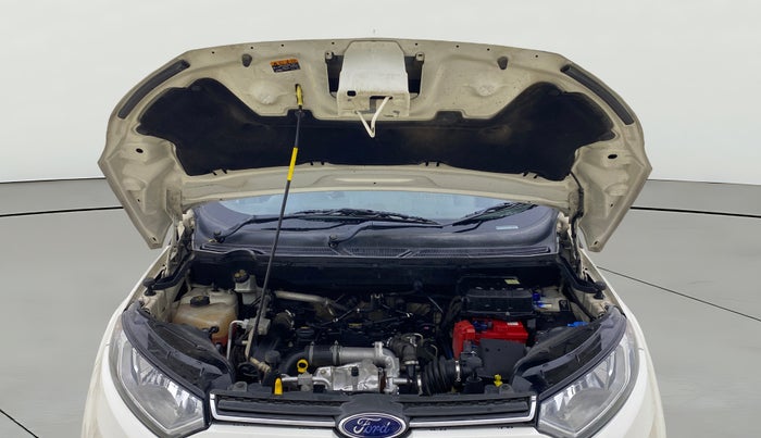 2016 Ford Ecosport TITANIUM 1.5L DIESEL, Diesel, Manual, 1,01,769 km, Open Bonet