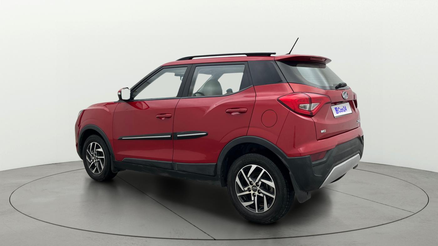 2022 Mahindra XUV300 W8 (O) 1.2 PETROL, Petrol, Manual, 20,984 km, Left Back Diagonal