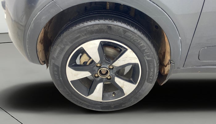 2018 Tata NEXON XZ PLUS PETROL, Petrol, Manual, 1,08,610 km, Left Front Wheel