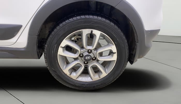 2015 Hyundai i20 Active 1.4 SX, Diesel, Manual, 91,393 km, Left Rear Wheel
