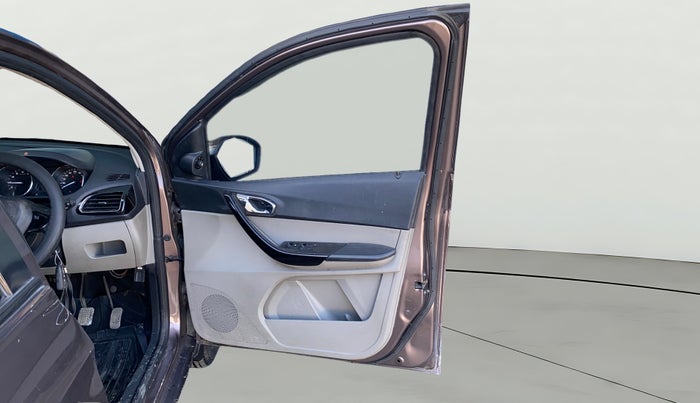 2019 Tata Tiago XZ PETROL, Petrol, Manual, 44,977 km, RHS Front Door