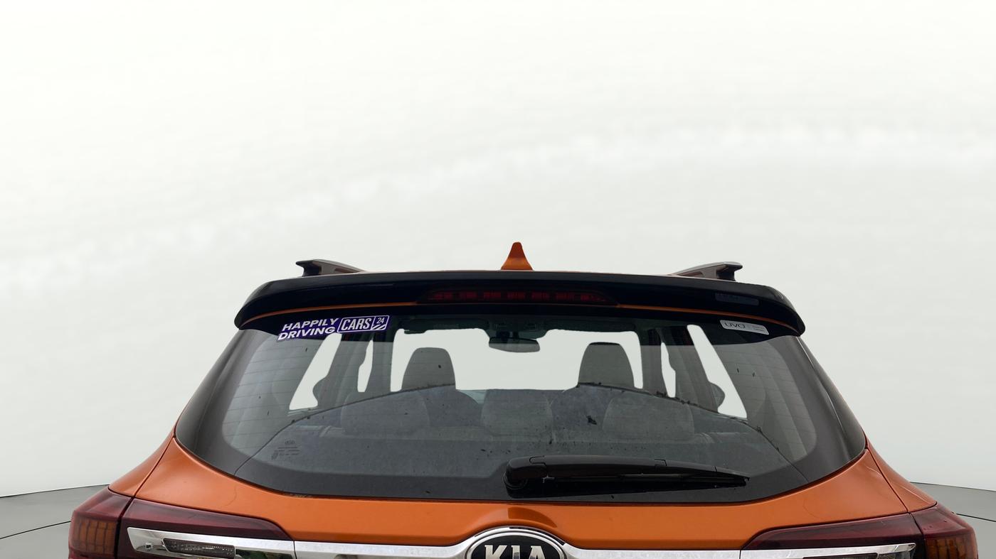 2020 KIA SELTOS GTX PLUS AT 1.5 DIESEL, Diesel, Automatic, 1,00,846 km, Rear Windshield