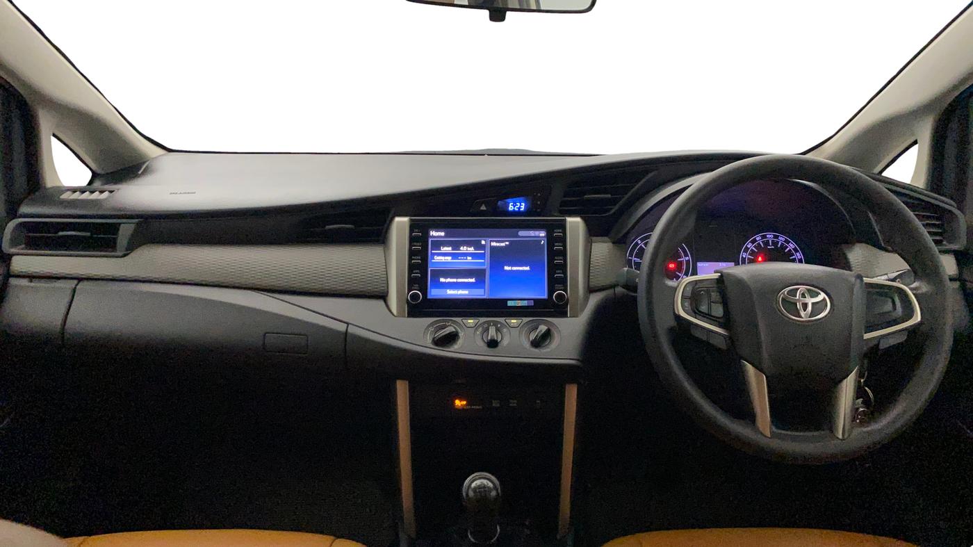 2021 Toyota Innova Crysta 2.4 G 7 STR, Diesel, Manual, 1,15,416 km, Dashboard
