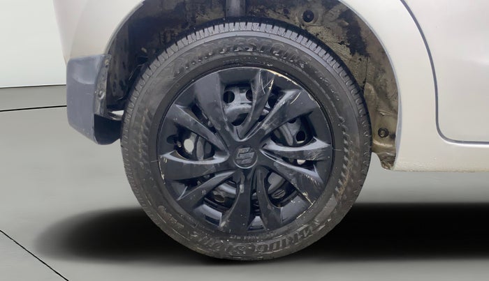 2016 Maruti Celerio VXI, Petrol, Manual, 87,893 km, Right Rear Wheel