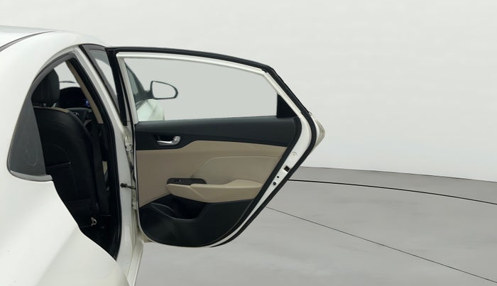 2019 Hyundai Verna 1.6 VTVT SX, Petrol, Manual, 75,966 km, RHS Rear Door