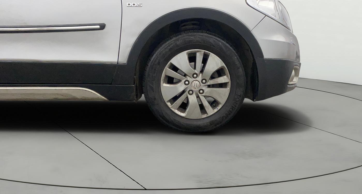 2016 Maruti S Cross ZETA 1.3, Diesel, Manual, 75,177 km, Right Front Wheel