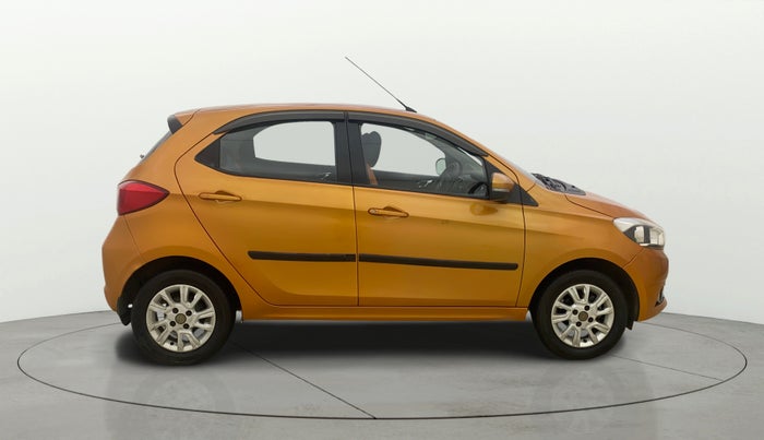 2018 Tata Tiago XZA PETROL, Petrol, Automatic, 23,525 km, Right Side View