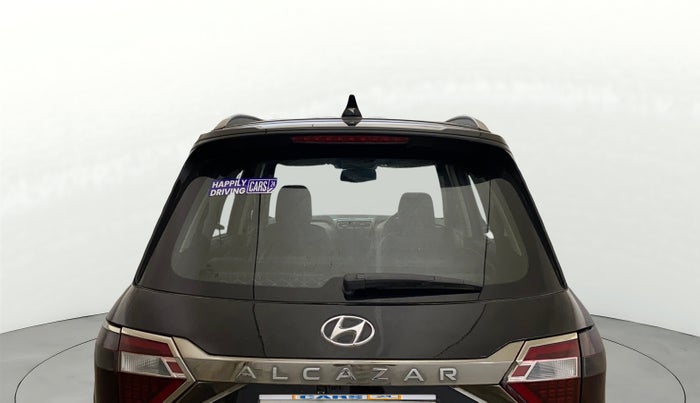 2022 Hyundai ALCAZAR 2.0 SIGNATURE (O) AT 6STR, CNG, Automatic, 32,844 km, Rear Windshield