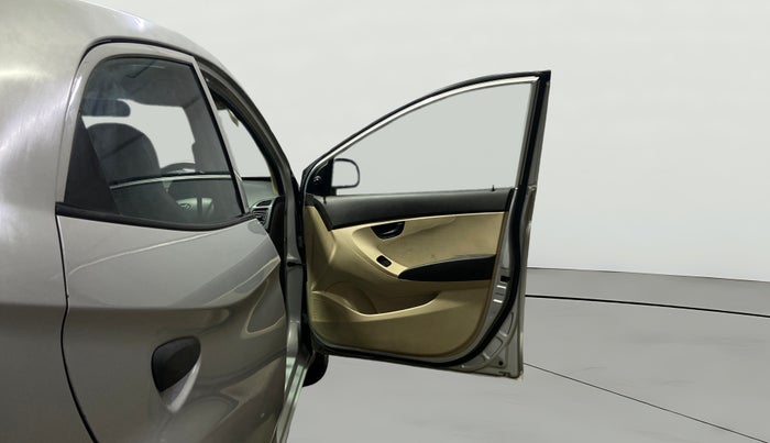 2015 Hyundai Eon MAGNA +, Petrol, Manual, 37,276 km, RHS Front Door