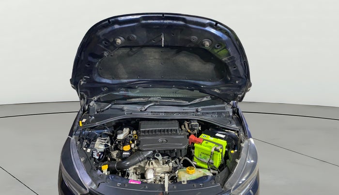 2022 Tata Tiago XT PETROL, Petrol, Manual, 82,299 km, Open Bonet