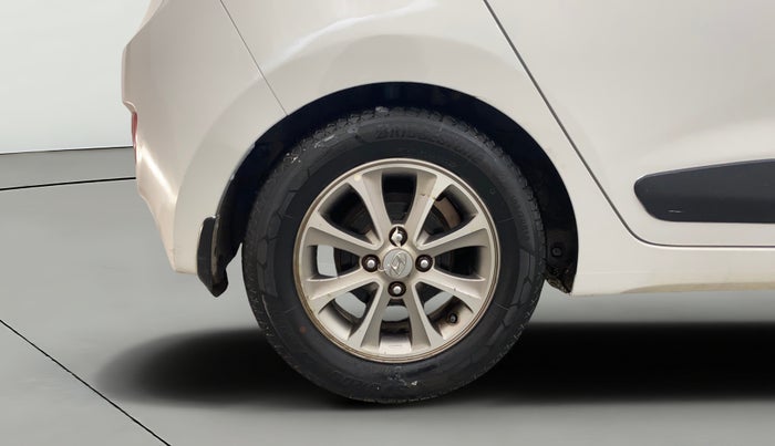 2016 Hyundai Grand i10 ASTA (O) AT 1.2 KAPPA VTVT, CNG, Automatic, 75,556 km, Right Rear Wheel