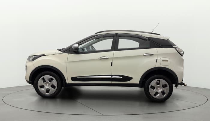 2022 Tata NEXON XM SUNROOF PETROL, Petrol, Manual, 24,073 km, Left Side