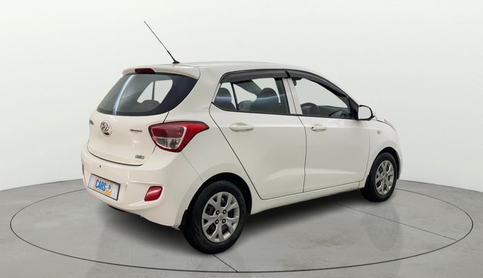 2015 Hyundai Grand i10 MAGNA 1.2 KAPPA VTVT, CNG, Manual, 1,13,214 km, Right Back Diagonal