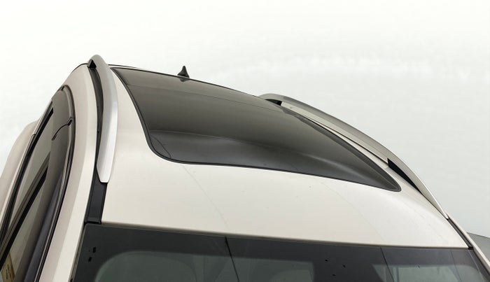 2023 MG ASTOR SAVVY 1.5 CVT, Petrol, Automatic, 19,617 km, Roof