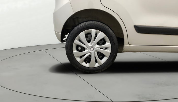 2017 Maruti Wagon R 1.0 VXI, Petrol, Manual, 49,296 km, Right Rear Wheel