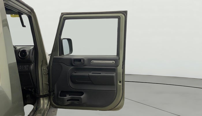 2021 Mahindra Thar LX PETROL HT 4WD AT, Petrol, Automatic, 32,630 km, RHS Front Door