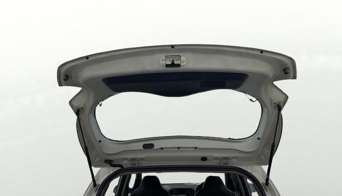 2015 Hyundai Grand i10 SPORTZ 1.2 KAPPA VTVT, Petrol, Manual, 73,343 km, Boot Door Open