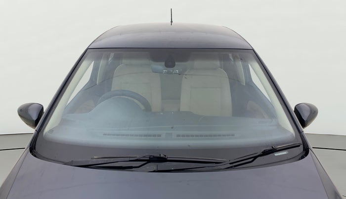 2018 Volkswagen Ameo HIGHLINE PLUS 1.0L 16 ALLOY, Petrol, Manual, 76,390 km, Front Windshield