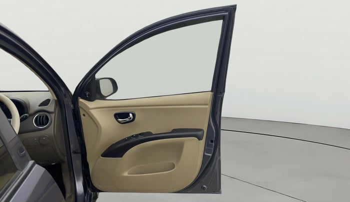 2014 Hyundai i10 SPORTZ 1.1, Petrol, Manual, 27,397 km, RHS Front Door