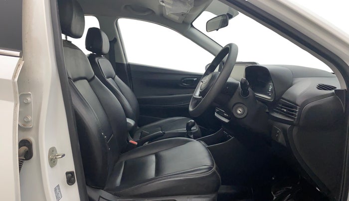 2022 Hyundai NEW I20 SPORTZ 1.2 MT, Petrol, Manual, 24,903 km, Right Side Front Door Cabin