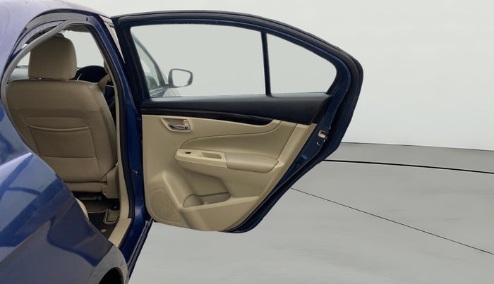 2017 Maruti Ciaz ALPHA 1.4 PETROL, Petrol, Manual, 67,189 km, RHS Rear Door