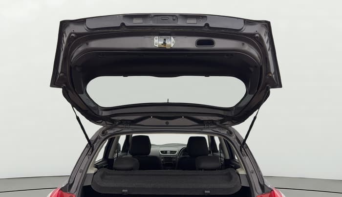 2015 Maruti Swift ZXI, Petrol, Manual, 88,899 km, Boot Door Open