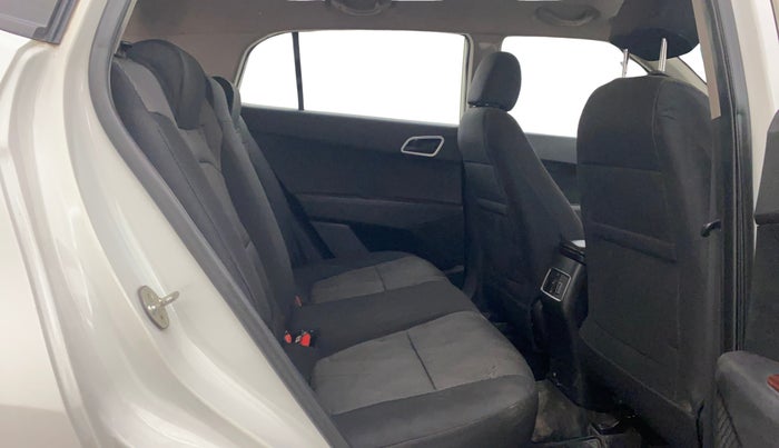 2018 Hyundai Creta E PLUS 1.6 PETROL, CNG, Manual, 47,131 km, Right Side Rear Door Cabin